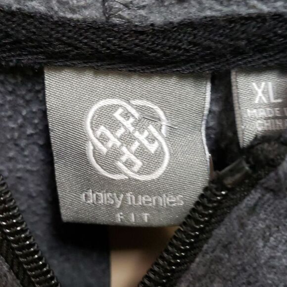 Daisy Fuentes jacket  - Picture 2 of 3